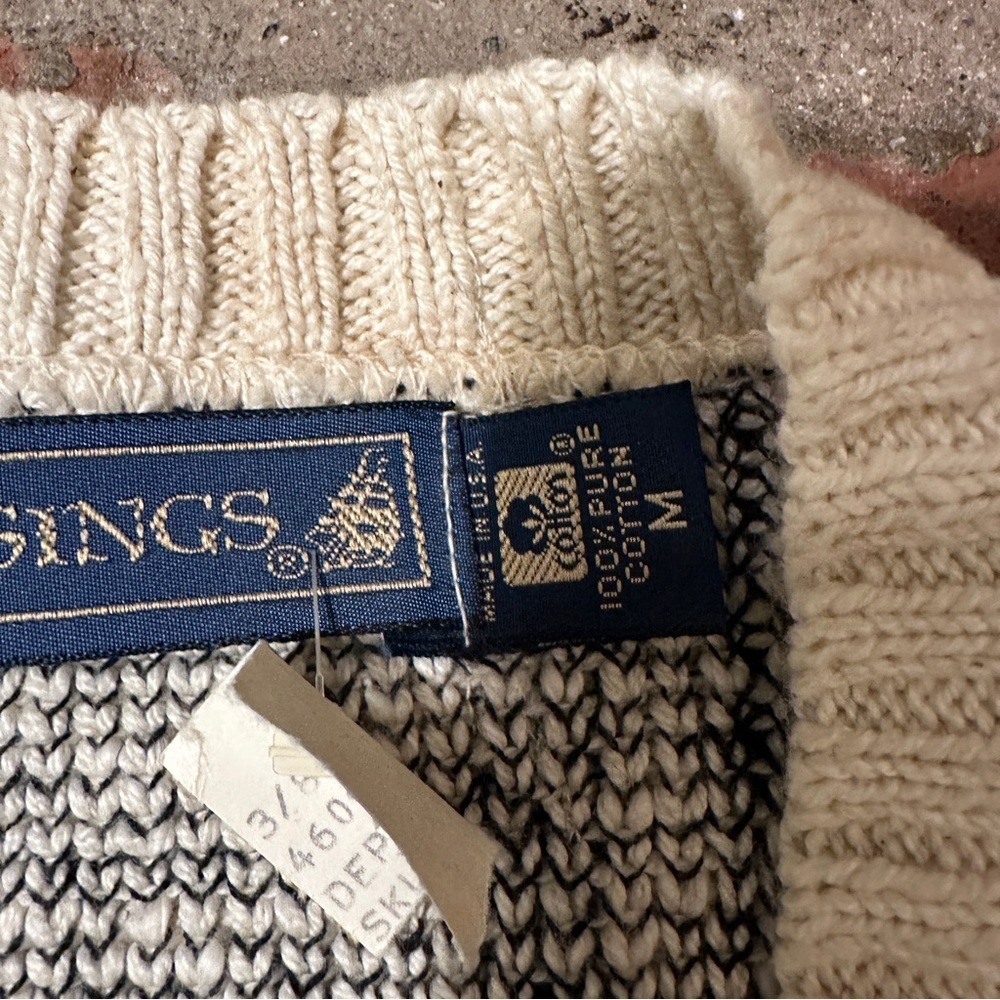 Vintage 1990s Crossings Knit Cream & Black Grid Pattern Cardigan Sweater USA - Picture 4 of 14
